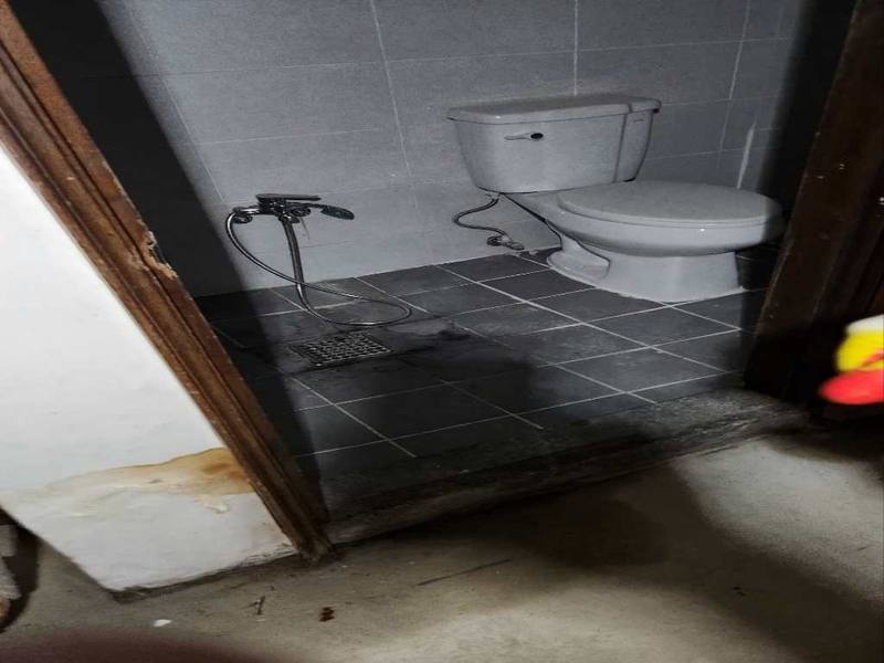 영종구 변기역류 작업사례 1
